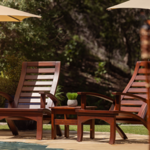 Curved back Chair
